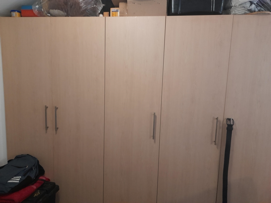 To Let 2 Bedroom Property for Rent in Muizenberg Western Cape